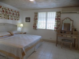 Alamanda Villa's Master Bedroom en-suite.